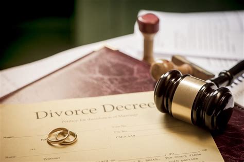 Find a Top Divorce Attorney in Michigan 